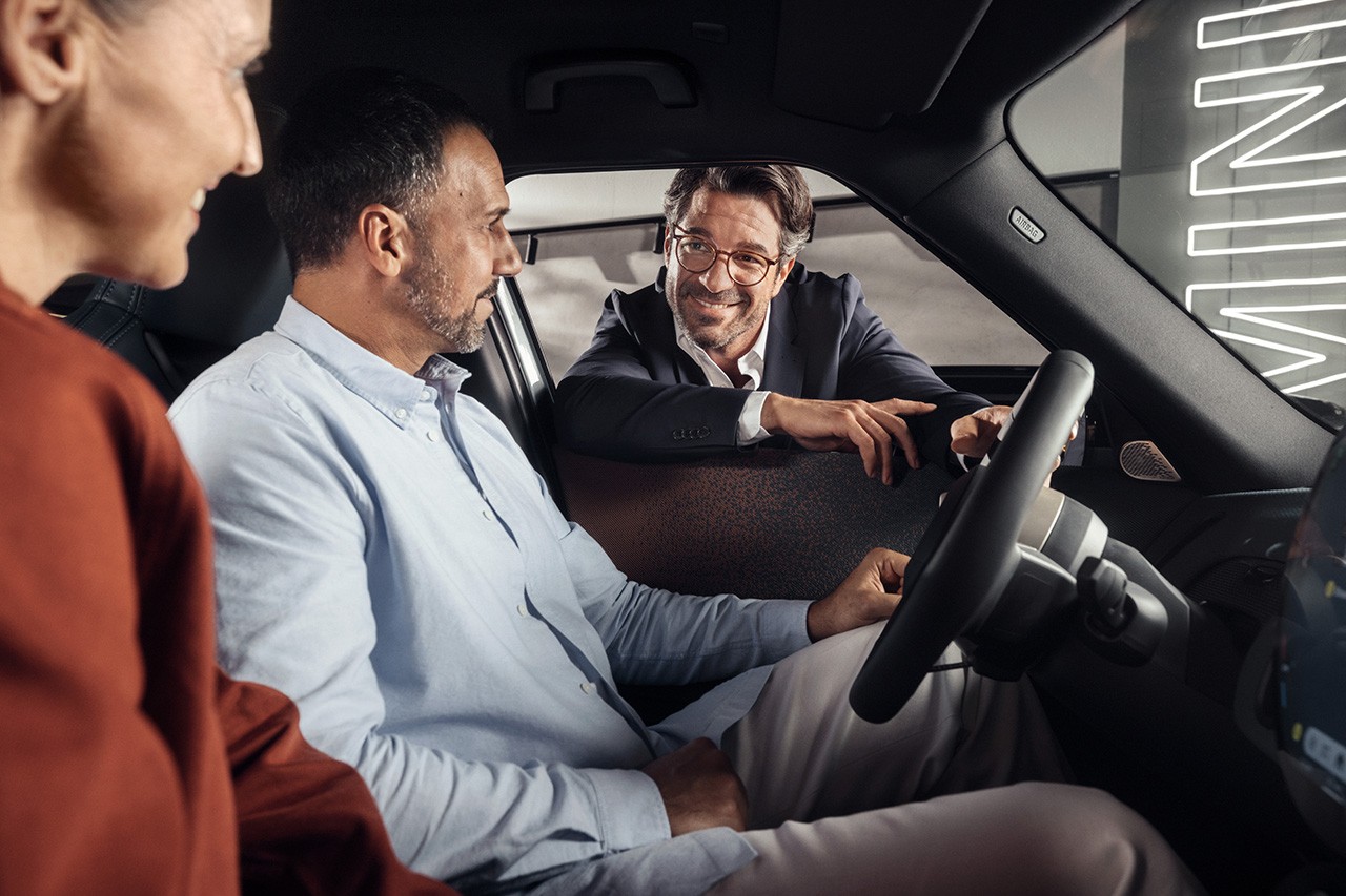 MINI Invoice Hotline